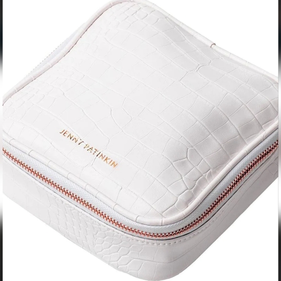 2/$70 Jenny Patinkin Activated Charcoal Urgent‎ Care Cloths - Picture 3 of 8